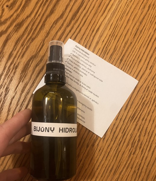 Bijūnų hidrolatas | Natūralus gėlių vanduo veidui (100 ml)
